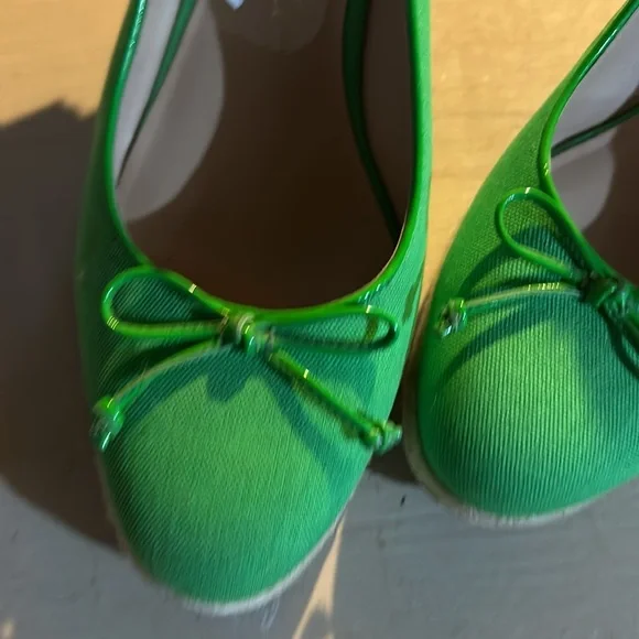 Kate Spade green espadrille shoes worn once. SALE!!!! - Picture 3 of 5